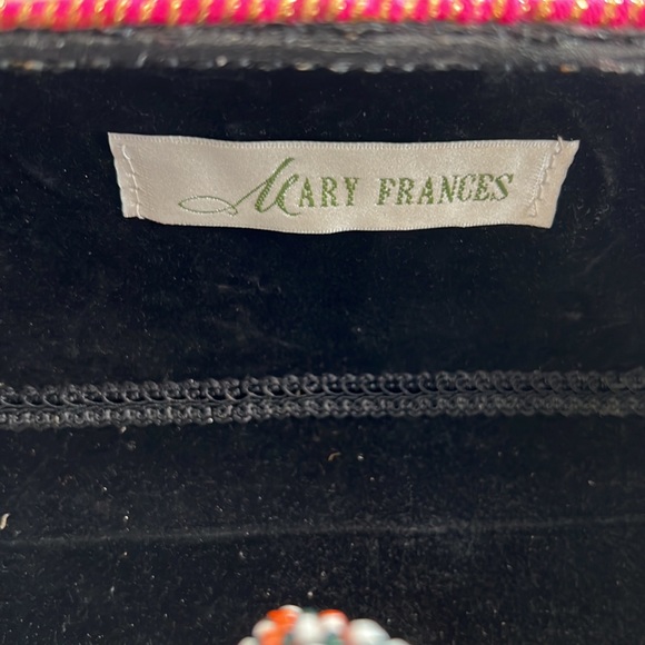 Mary Frances beaded handbag - Picture 4 of 4